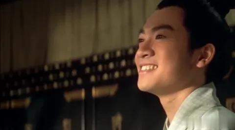 还记得苏有朋演过这部《红娘》吗？里面的扮相太帅气了，满满的书生公子气息，绝对的颜