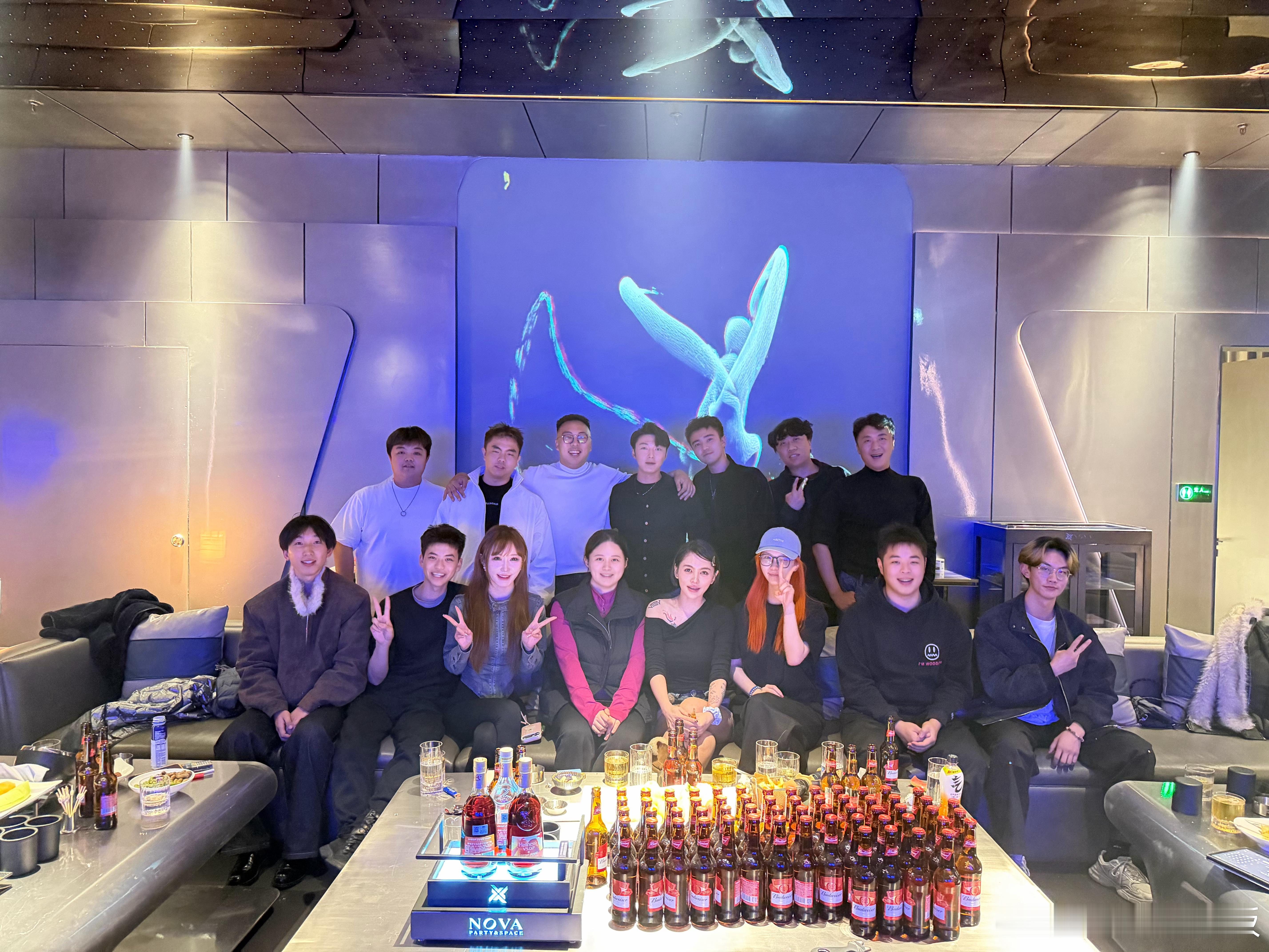 创业15年 带团队10年 ：最近总结了一句话一个靠谱的团队，拼的从来不是人数，而