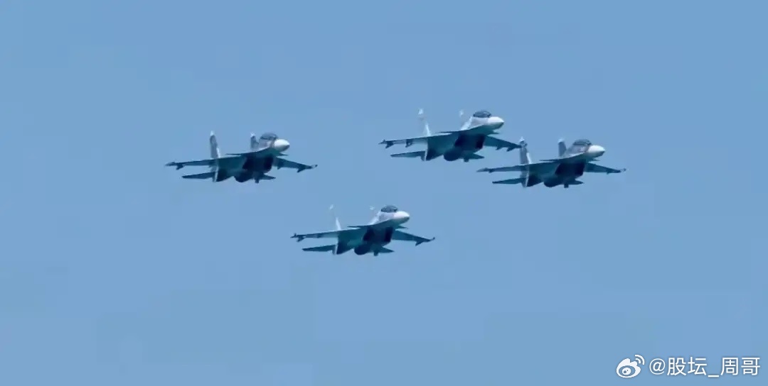 当下市场的所有博弈，都围绕伊朗局势的最终走向分成了两个完全对立的押注方向，对应的