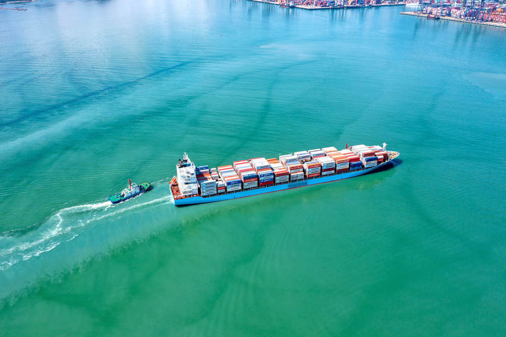 央视新闻：10月28日，在第47届东盟峰会期间，中国-东盟自贸区3.0升级版议定