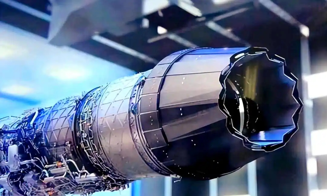 歼-35A不但帅气亮相新加坡航展静态展区，而且还被披露了最终目标动力～涡扇-19