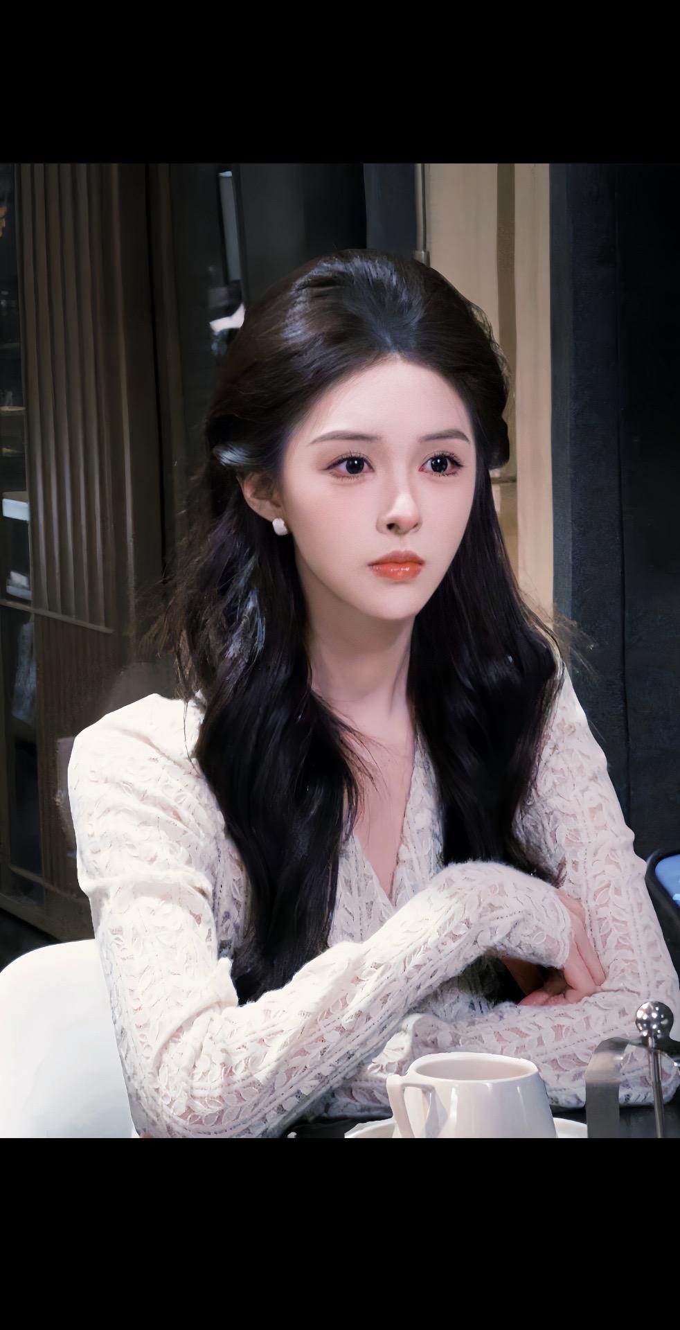 “哪有什么坏女孩，孟漓川，那是我偏执的爱”