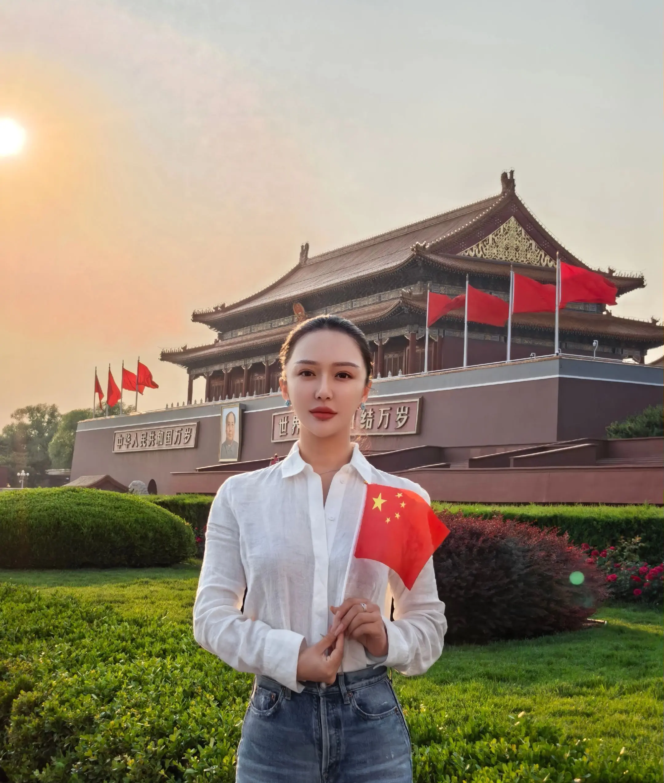 生在红旗下，长在春风里。