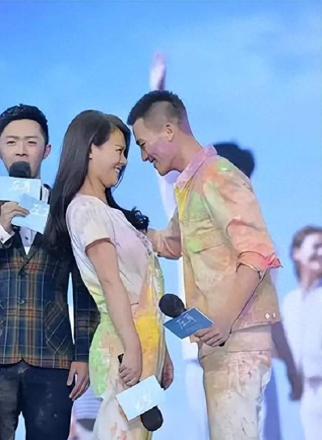 分手8年后再看马思纯，闭口不提欧豪才是她的高明