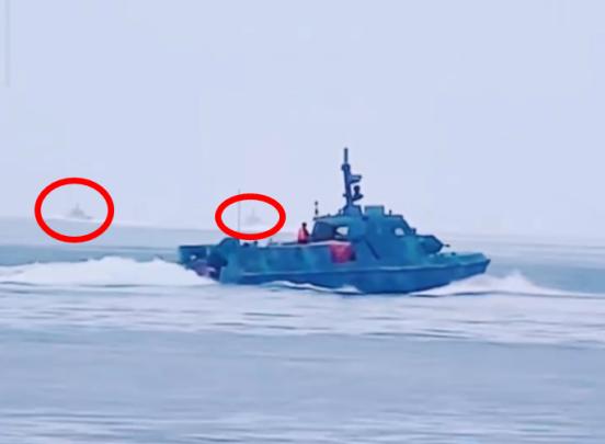 国产无人战艇成群现身！有人无人随意切换，海上攻防全包了

近期近海实拍画面曝光，
