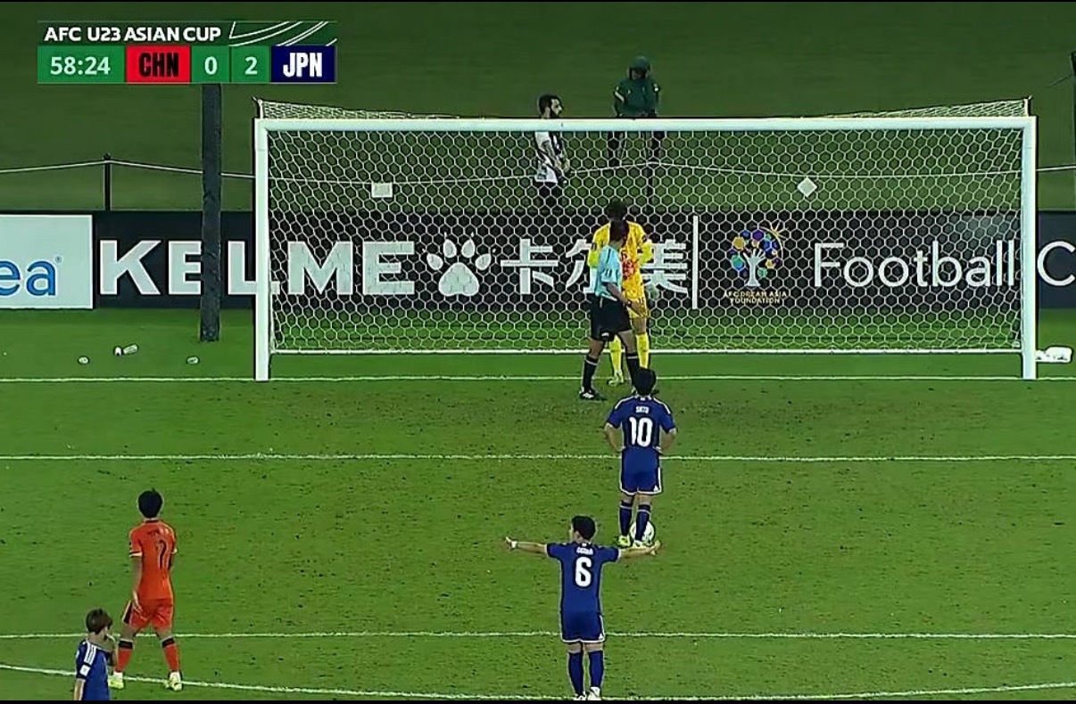 日本点球破门，U23国足0比3落后了！这回是彻底没机会了，就看能不能进个球吧U2