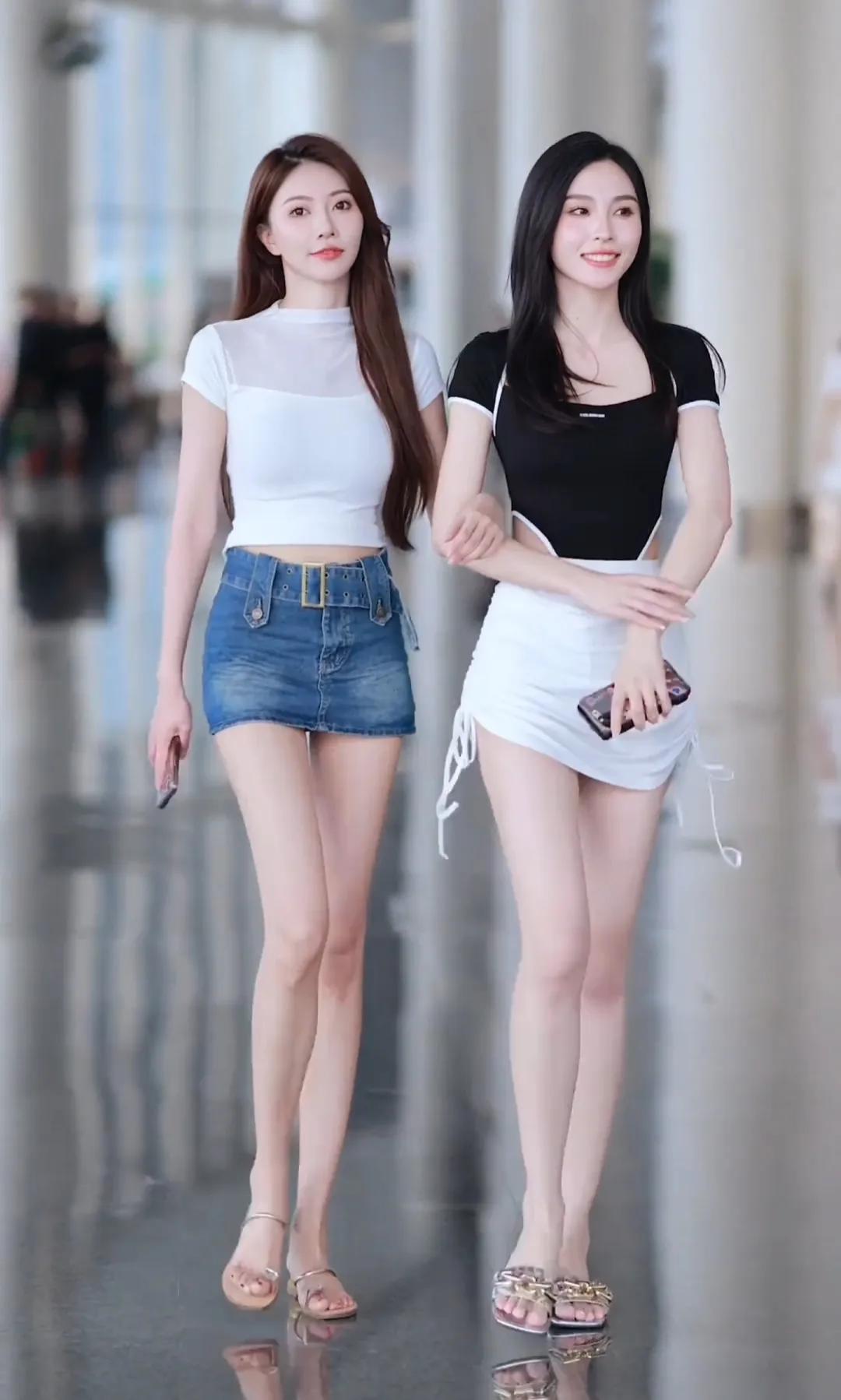 都是8.8w彩礼选左边还是右边？