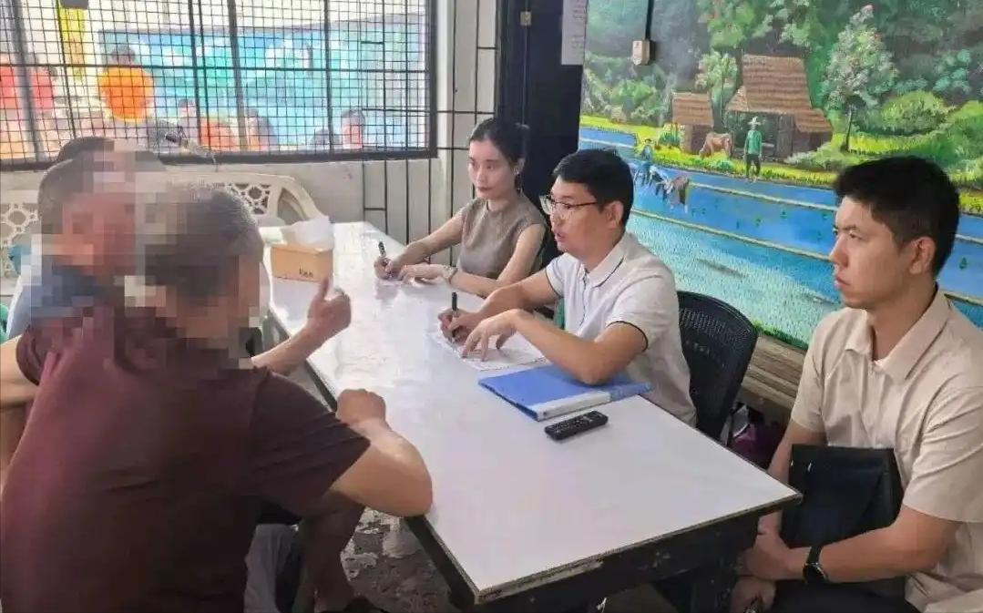 69名中国人被抓，中使馆竟只被允许探视！菲律宾军队突袭华裔工厂

5月16日，菲
