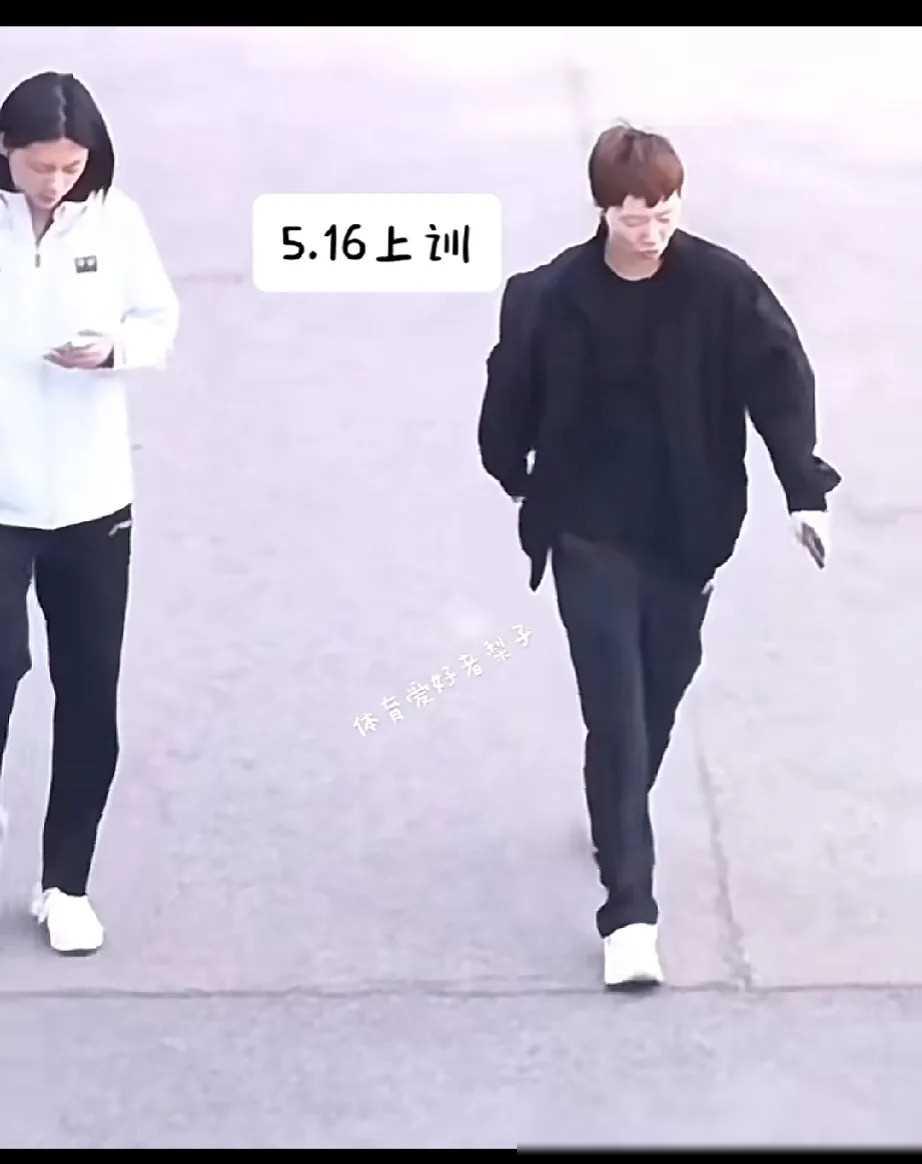 哎呀，令人心疼！我们深知王曼昱已经默默地接受了无缘参加东京奥运会女单比赛的残酷现