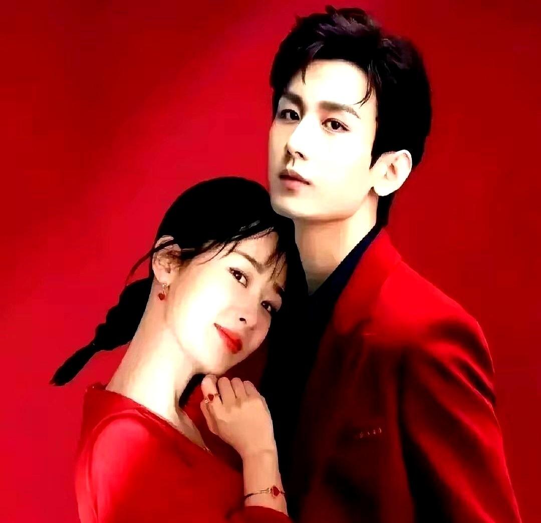 这俩人现在合体，报价都超2000万了。

杨紫和成毅这波热度真能打！合体商业报价