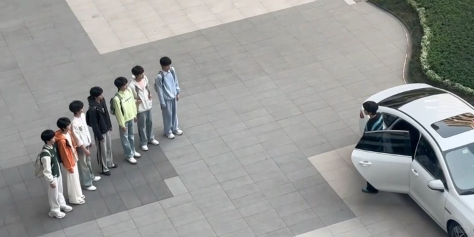 我们的少年时代2告别戏 TF四代我们的少年时代2告别戏这段笑的我不行了！七个人就