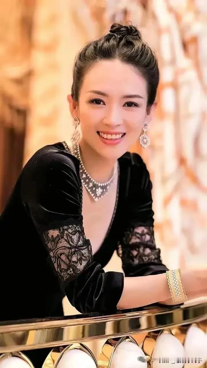 你觉得章子怡是东方美女的代表吗我觉得章子怡可以代表东方美女。五官精致，身材高挑，