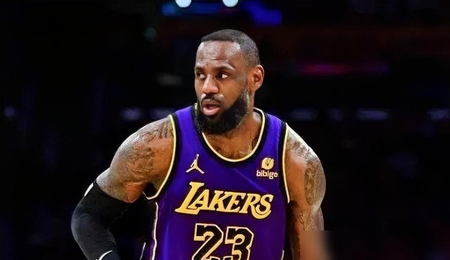 半场比赛，湖人队67-58猛龙队，看看湖人队球员得分和正负值，谁发挥最出色！
