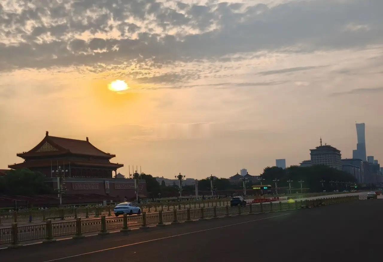 a股这种调整是让人窒息的，但是，并不是没有转机！调整进入倒计时区域！也就是390