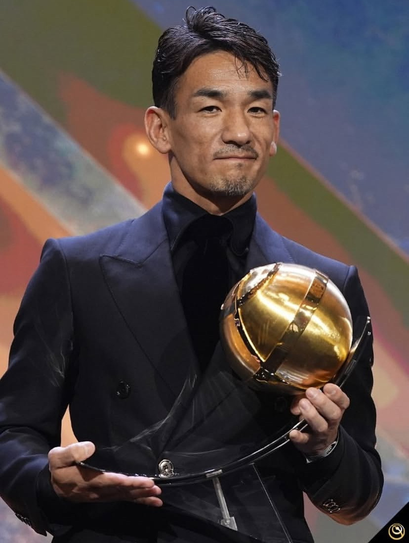 中田 英壽（Hidetoshi Nakata）於杜拜獲頒環球足球獎職業獎後講道：