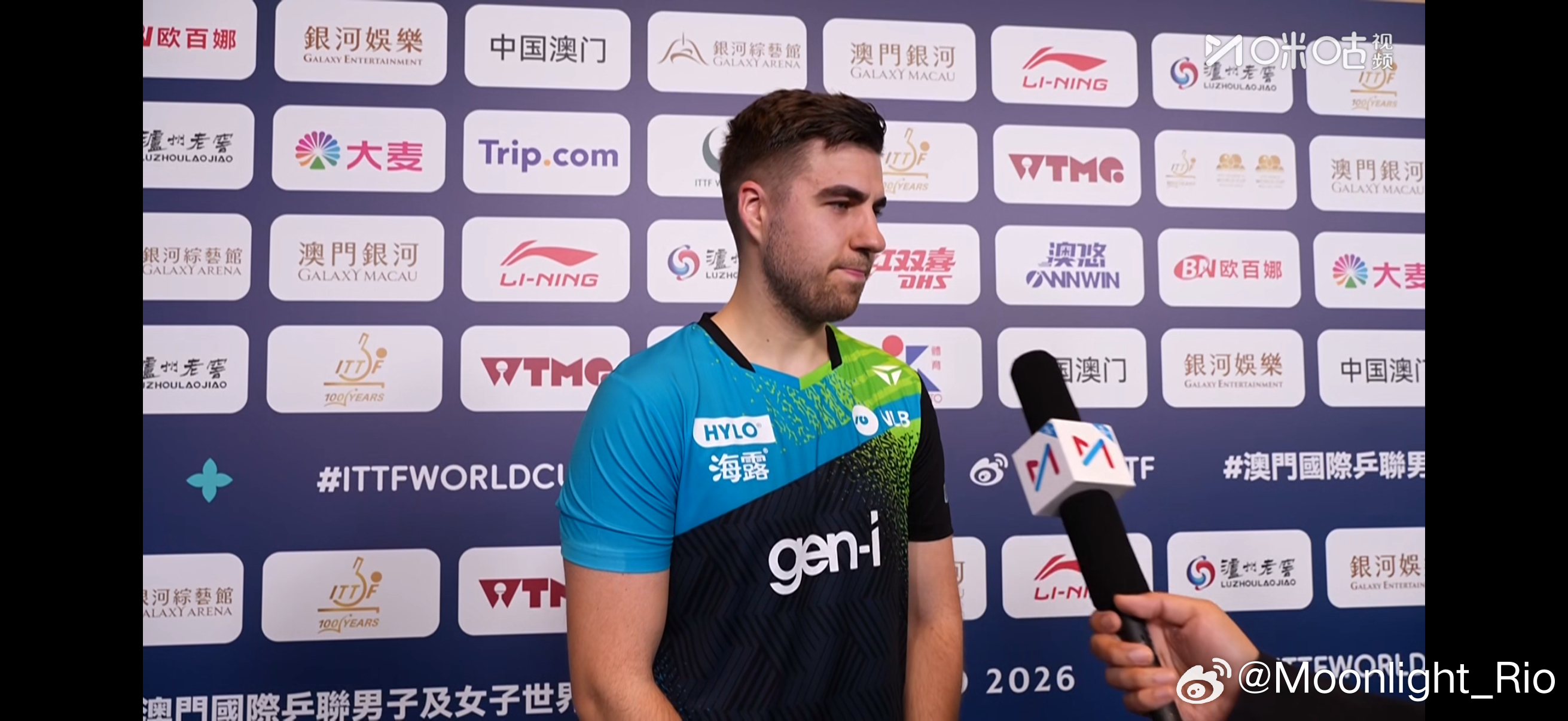 感觉smxz衣服袖子好紧 