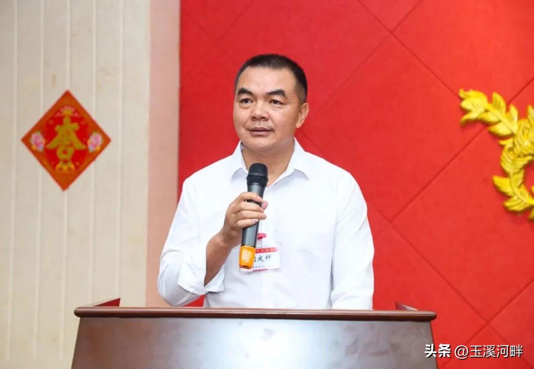 刚刚刷到了广东省东莞市大朗镇石厦村的负责人老周，我以前在石厦村打工、租房住了几年