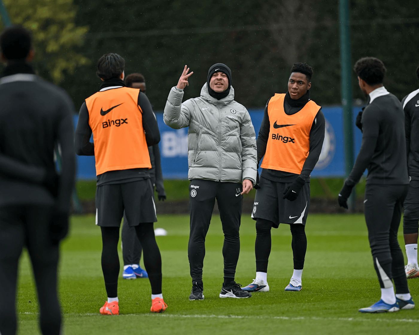 切尔西主教练罗西尼尔出席对阵布伦特福德的赛前发布会，以下为第二部分。古斯托的伤情