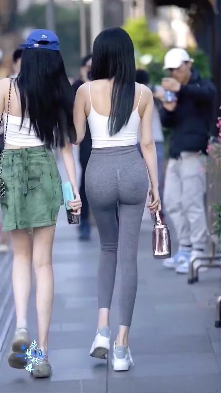 第一印象就不好的人，不要试图深交，你们不是一路人。