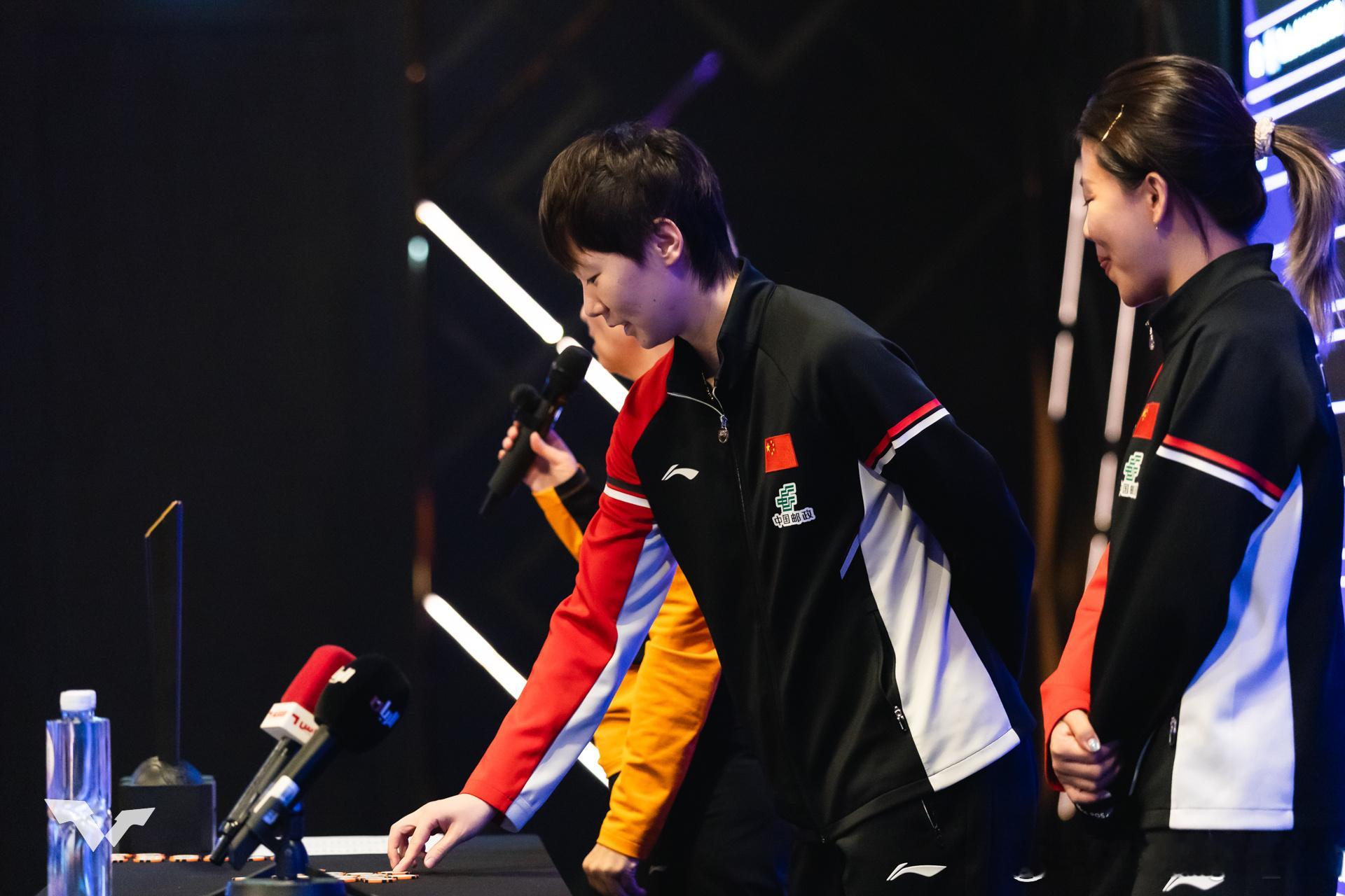 WTT多哈冠军赛2026 抽签仪式图集📷王曼昱 爱笑的小女孩😚 