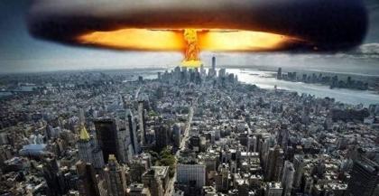 美论坛：一旦美突然向中国发射200枚核弹，中国有能力反击吗？答案绝对是肯定的，而