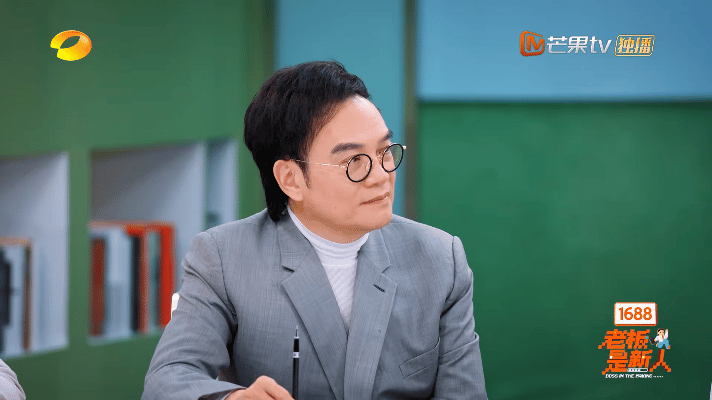 AI永远取代不了人类的原因 算法再精密，也比不上难过时那个无声却踏实的拥抱。 