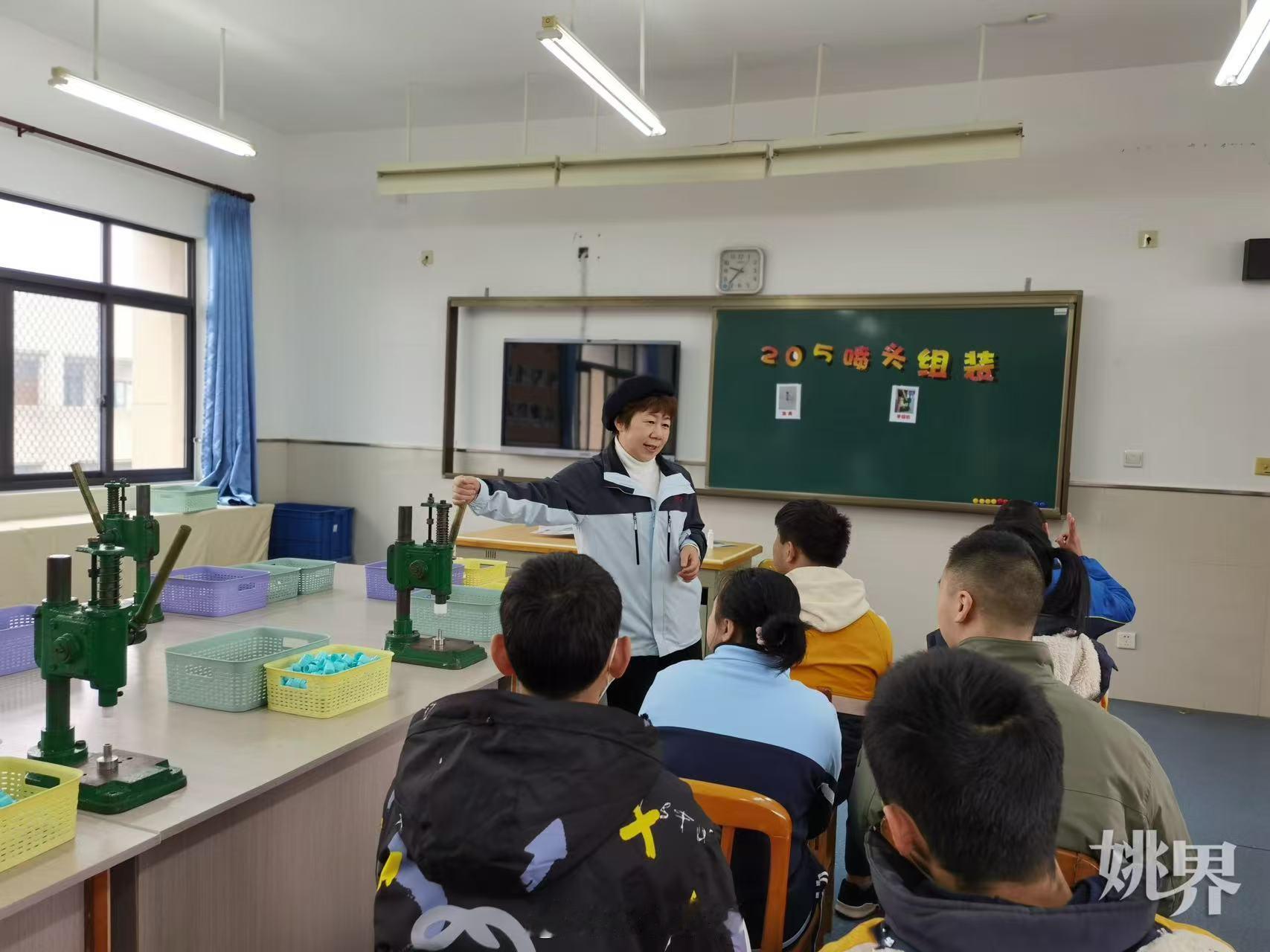 宁波余姚特教十年守护56个特殊梦想 余姚市特殊教育中心职高班设立十周年，自201