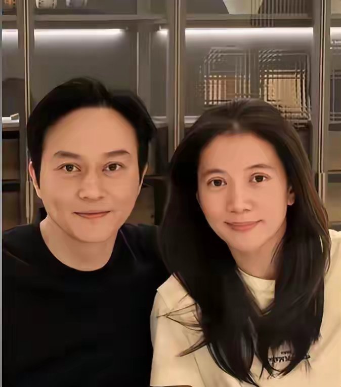 张智霖19岁儿子被曝已放弃读大学，选择专注音乐，袁咏仪反对无果 ​​​