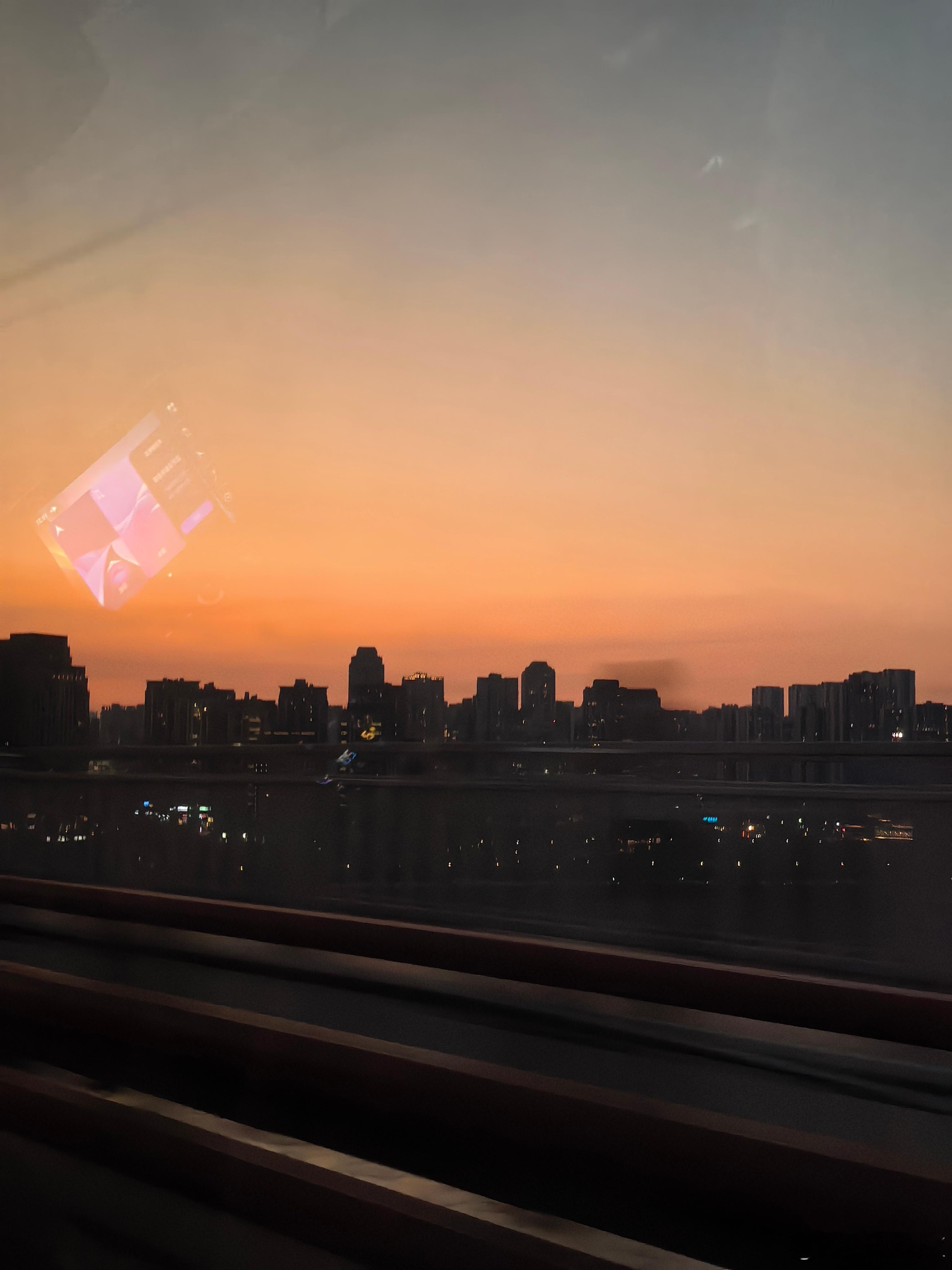 重庆此刻的日落🌄分享给大家 ​​​