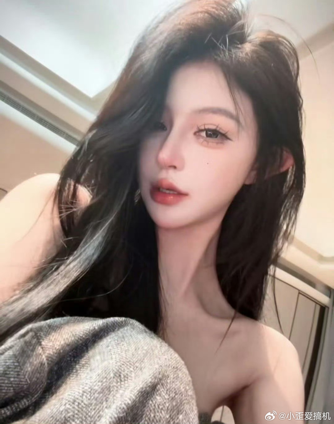 韩亿曝郑燕姿当小三不是这网红又是谁？差点看成孙燕姿，这些网红真的不认识，但是感情