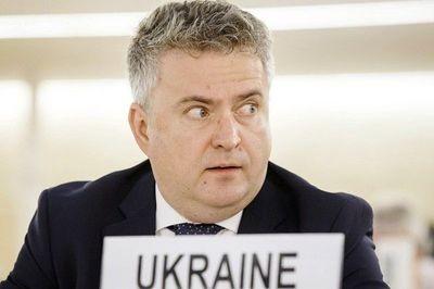 乌方访美前，先到中国说明情况，泽连斯基清楚，能救乌的不是美国
俄乌旷日持久的大战