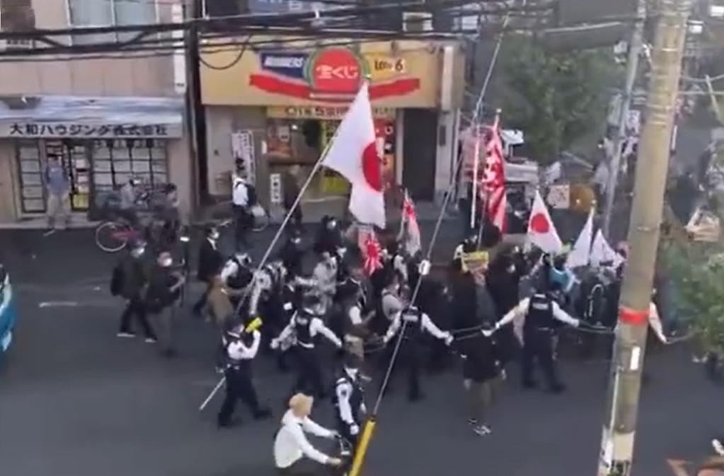 看来日本想引进50万印度移民的事要泡汤了。
 
8月29日，日本新首相石破茂和印