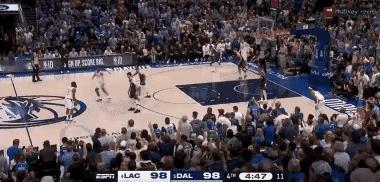 泪目！手心都是汗！激动的手直颤抖！这样的哈登许久未见！你还是我熟悉的那个登哥！欧