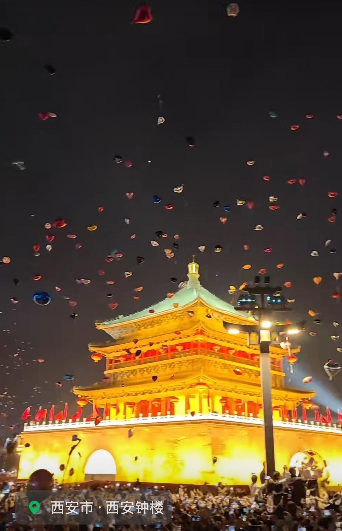 时间好快，一晃2024年就要过去了，都来不及咂摸味，但我很怀念它。总结不了什么，