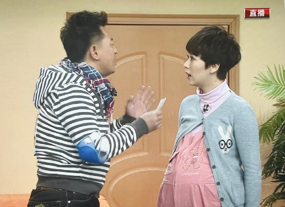 春晚小品现在连影视演员都不乐意演了吗？

现在看看还是早几年的演员明星颜值挺，陈