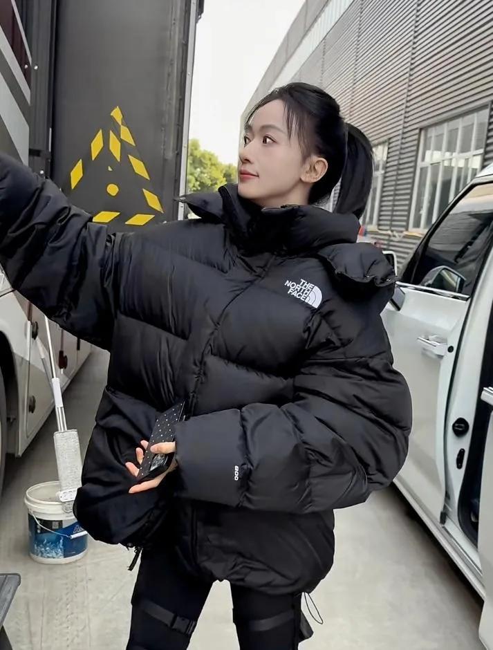 吴谨言这状态也太嫩了吧！
 
被吴谨言的最新路透惊到了，这状态真的绝了！
 
一