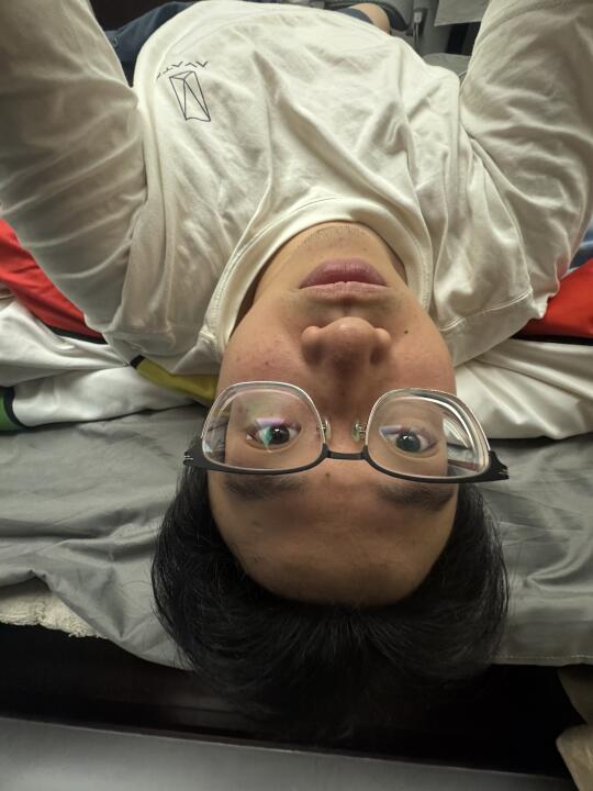 和要毕业的他们相比我太阴暗了