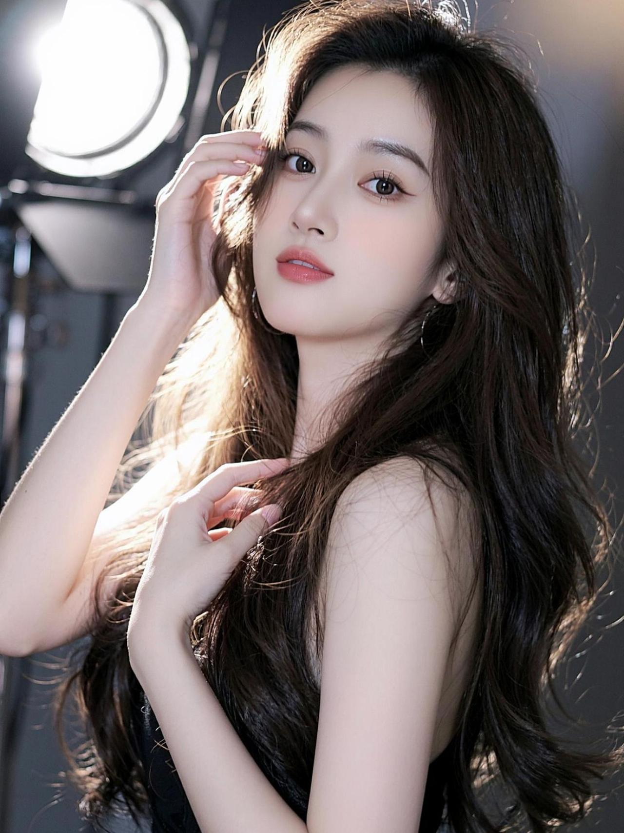 AI光影氛围感写真 随变ai随便玩 抖音玩法合伙人计划。