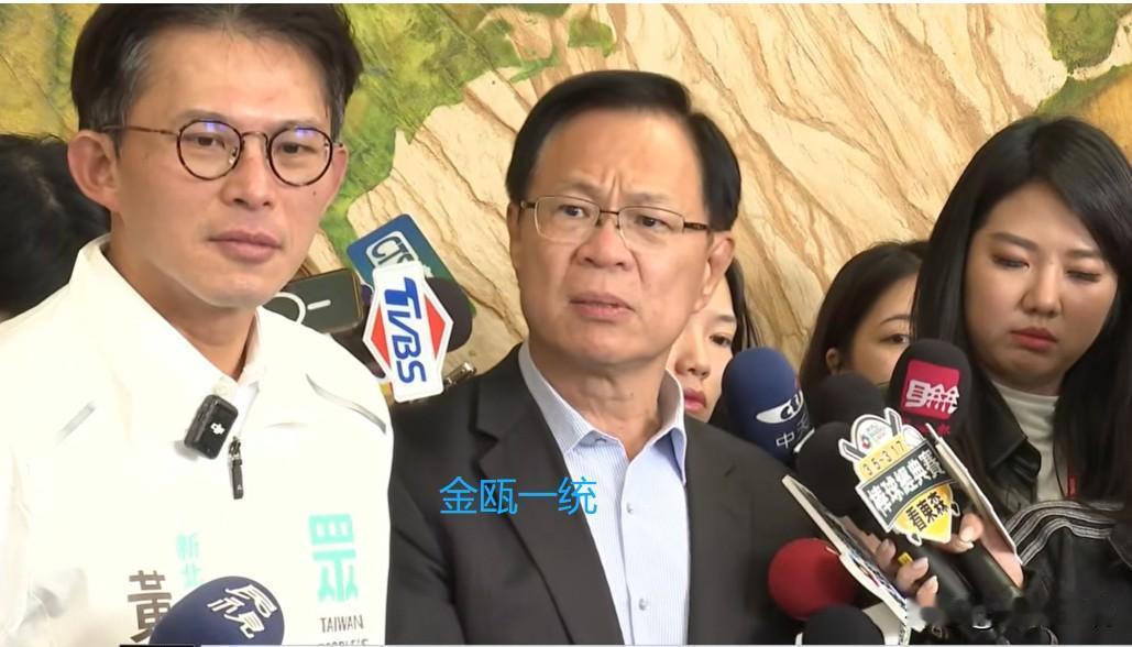 中天主播遭收押  张启楷再批：民进党绿色恐怖

继昨天声援被台当局羁押的中天主播