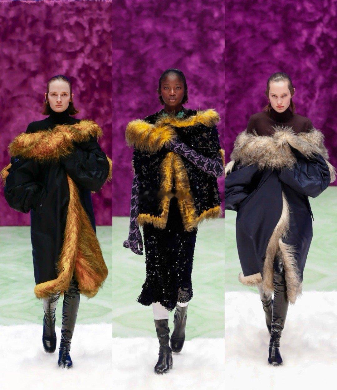 经典大秀｜Prada Fall 2021**************这场大秀的经