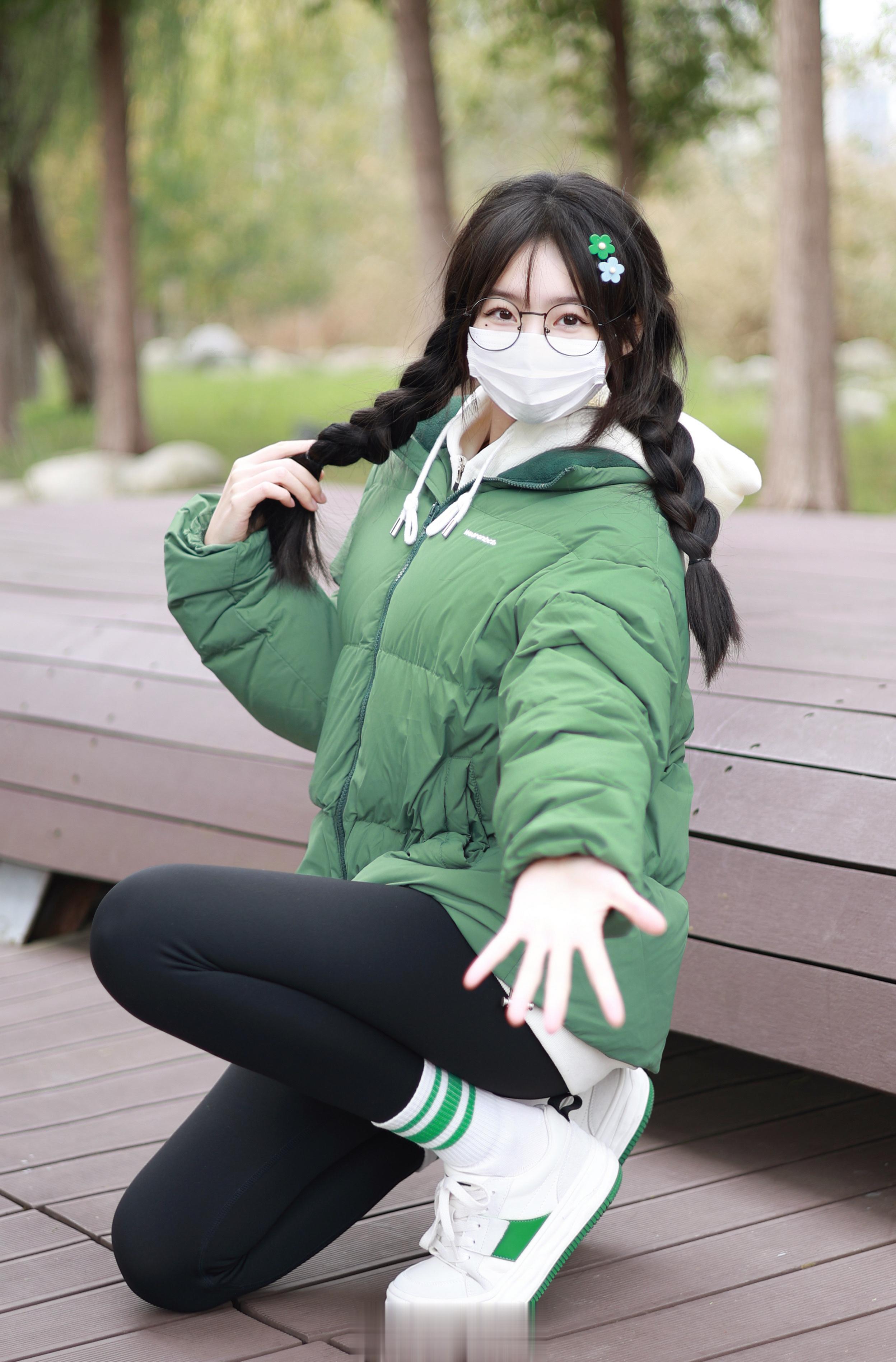 我支持甜妹统治世界，绝对不是因为我是甜妹 ​​​