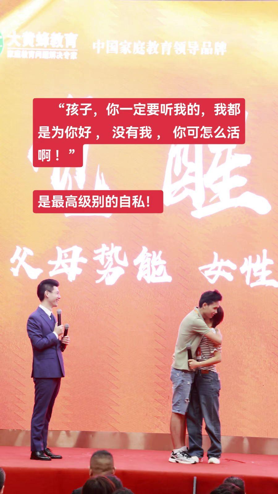 乌鸦永远不会觉得自己很黑…