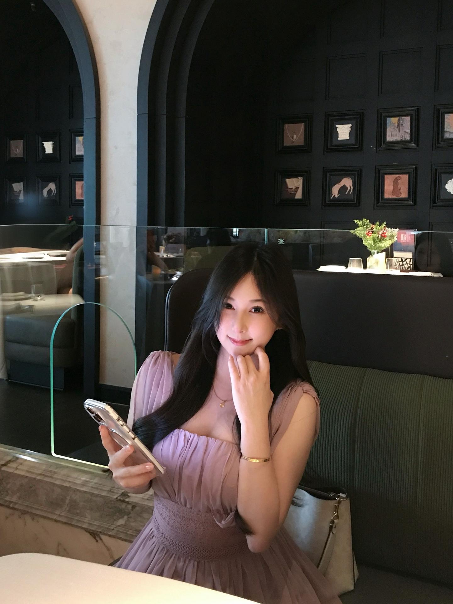 终极目标 经济自由且精神富裕的沉默小姐。