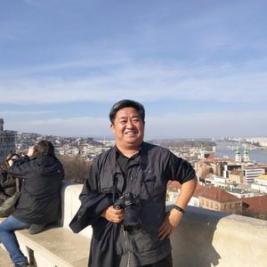 启晨观人观事观天下