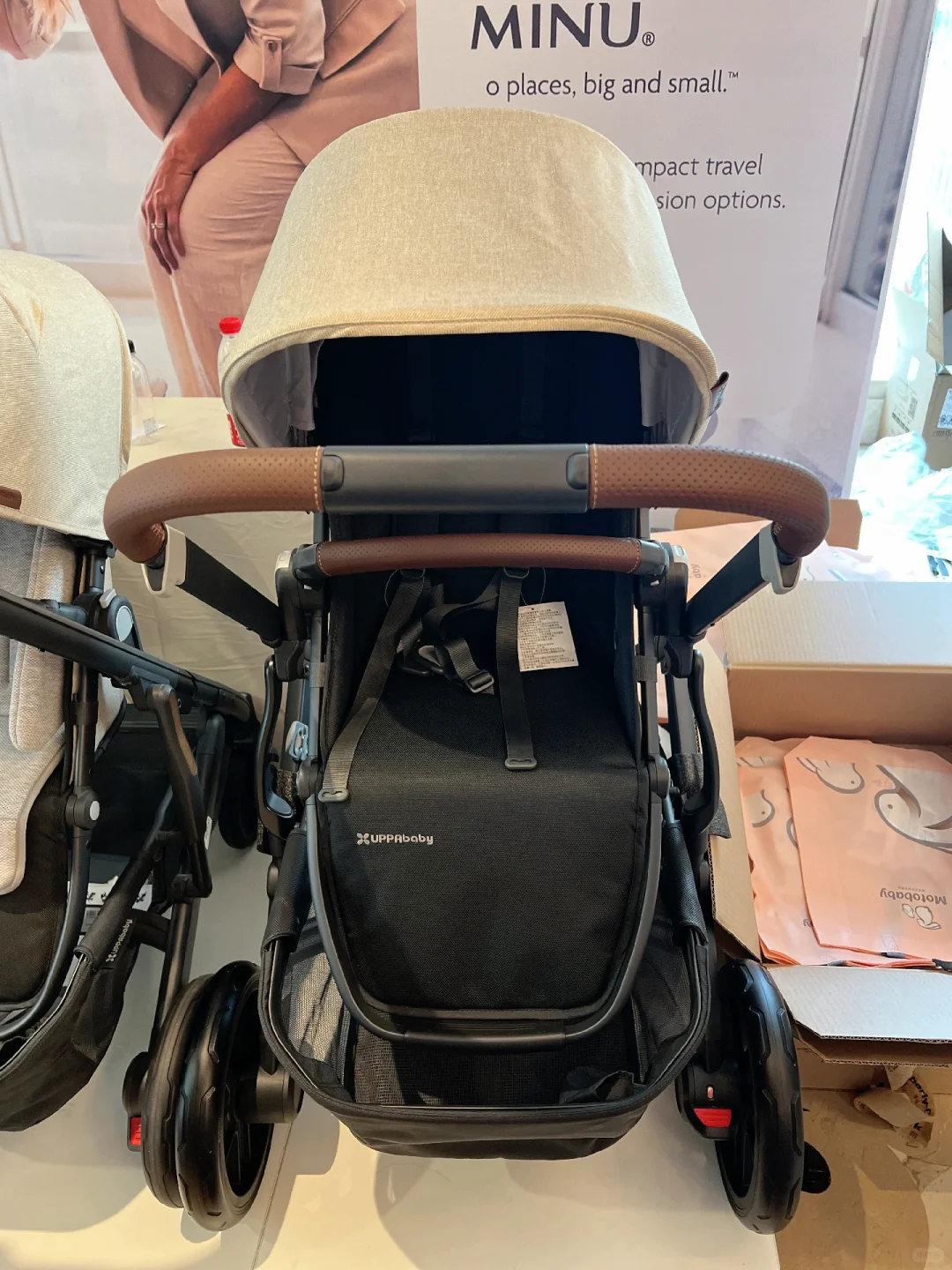 婴儿车选UPPAbaby