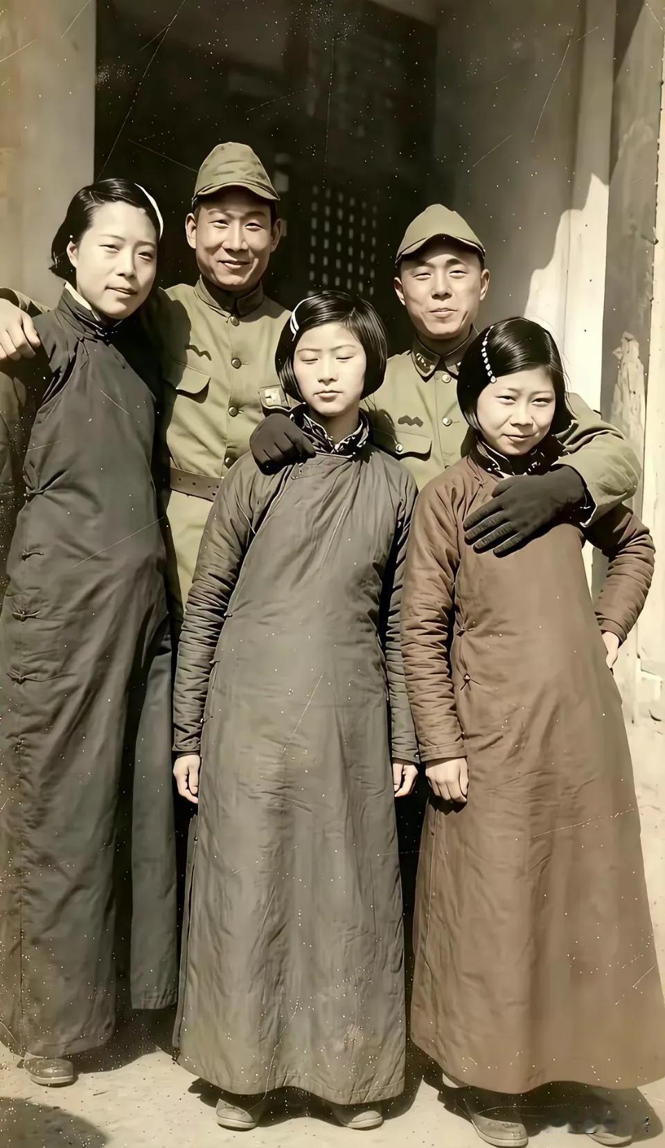 勿忘铁蹄踏我士，
终有复仇雪耻时。