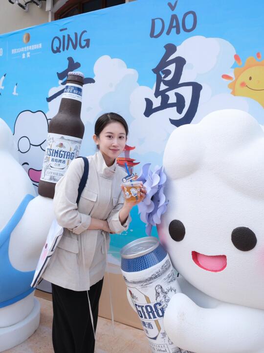 打开青岛的独家方式：185帅哥来接机✈️