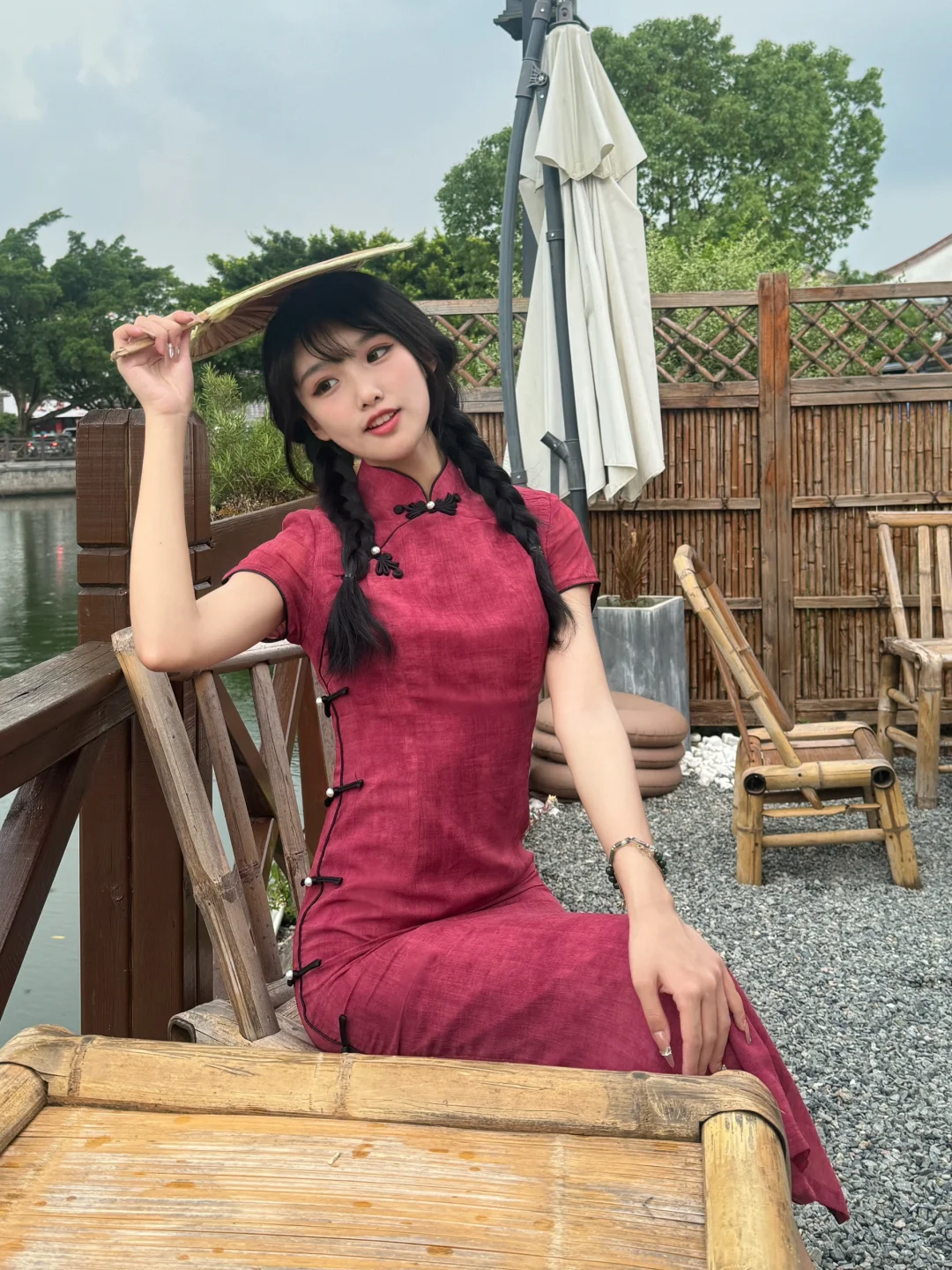 在小县城穿旗袍