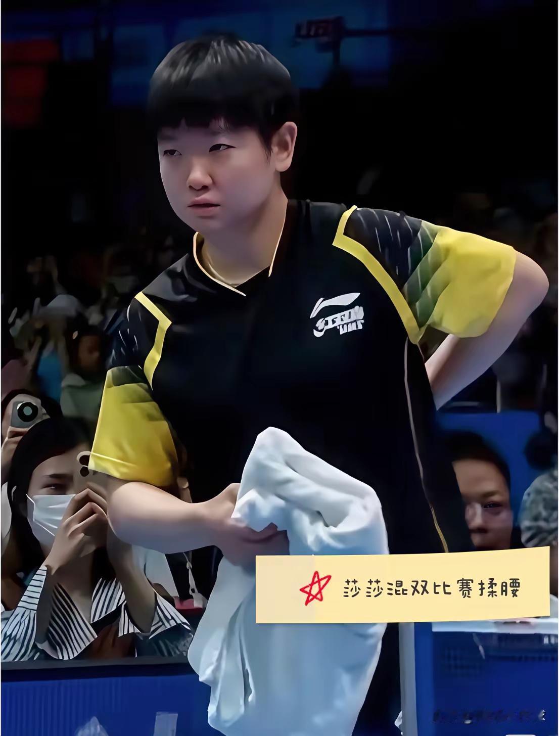 这词捅得，让人心惊肉跳的感觉哈：
“共祝你们、我们心中幼儿园最大之童，我队之砥柱