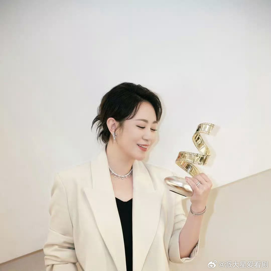 马丽终于不用证明自己了马丽进入演技最佳赏味期 作为马丽姐的粉丝真心为马丽感到开心